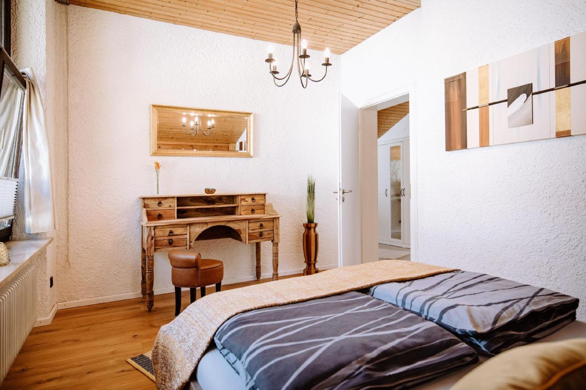 Ferienwohnung Seeidyll Am Woerthsee ヴェルトゼー エクステリア 写真